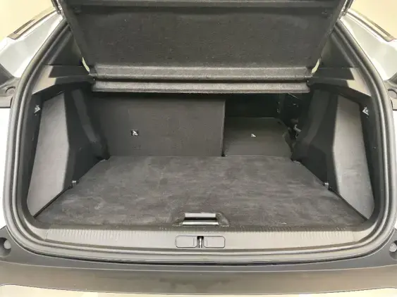 PEUGEOT 2008 II - voiture d'occasion - Photo 16