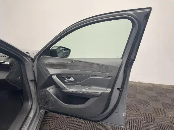 PEUGEOT 308 III - voiture d'occasion - Photo 19