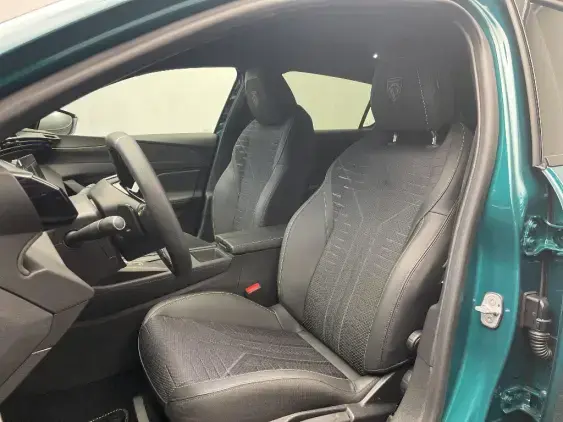 PEUGEOT 308 III - voiture d'occasion - Photo 17