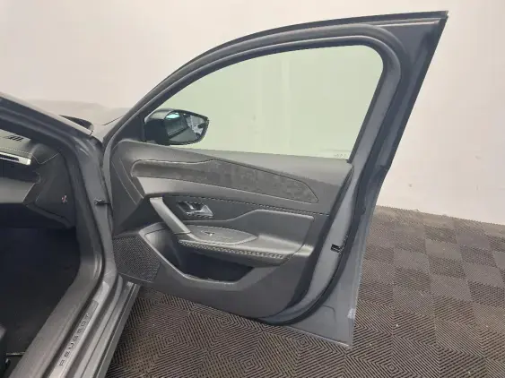 PEUGEOT 308 III - voiture d'occasion - Photo 19