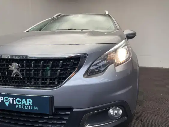 PEUGEOT 2008 - voiture d'occasion - Photo 21