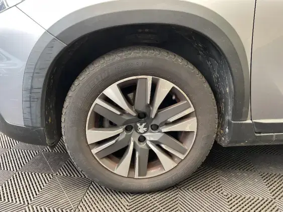 PEUGEOT 2008 - voiture d'occasion - Photo 22