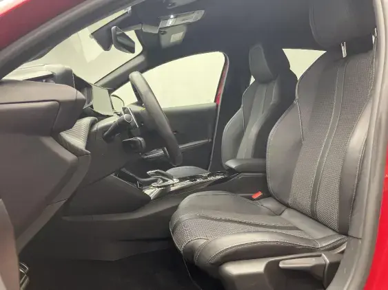 PEUGEOT 208 BUSINESS R II - voiture d'occasion - Photo 17