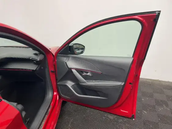 PEUGEOT 208 BUSINESS R II - voiture d'occasion - Photo 19