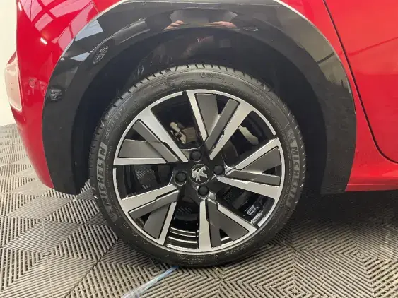 PEUGEOT 208 BUSINESS R II - voiture d'occasion - Photo 24