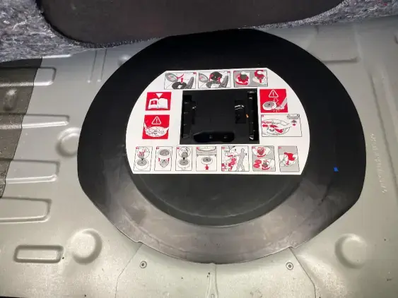 RENAULT CLIO IV - voiture d'occasion - Photo 16