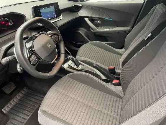 PEUGEOT 2008 II - voiture d'occasion - Photo 18