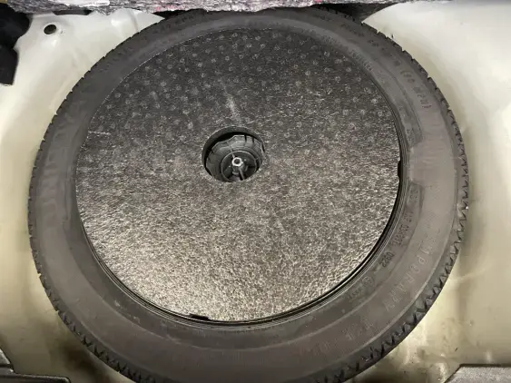 PEUGEOT 208 BUSINESS R II - voiture d'occasion - Photo 17