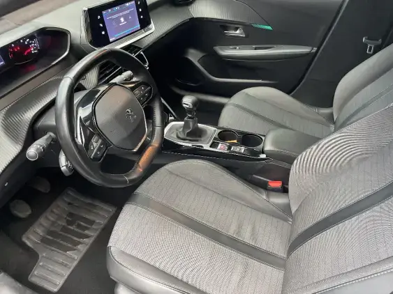 PEUGEOT 208 BUSINESS R II - voiture d'occasion - Photo 18