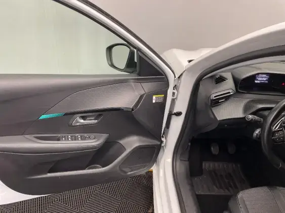 PEUGEOT 208 BUSINESS R II - voiture d'occasion - Photo 19