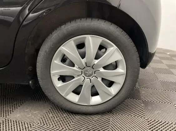 PEUGEOT 108 - voiture d'occasion - Photo 24