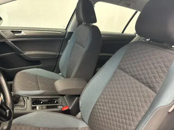 VOLKSWAGEN GOLF VII - voiture d'occasion - Photo 17