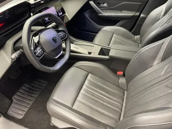 PEUGEOT 308 III - voiture d'occasion - Photo 17