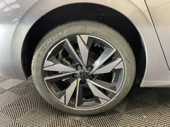 PEUGEOT 308 III - voiture d'occasion - Photo 24