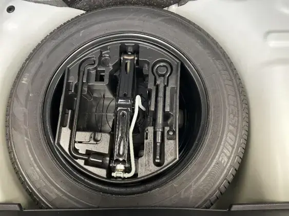 PEUGEOT 208 - voiture d'occasion - Photo 17