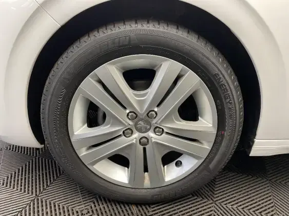 PEUGEOT 208 - voiture d'occasion - Photo 23