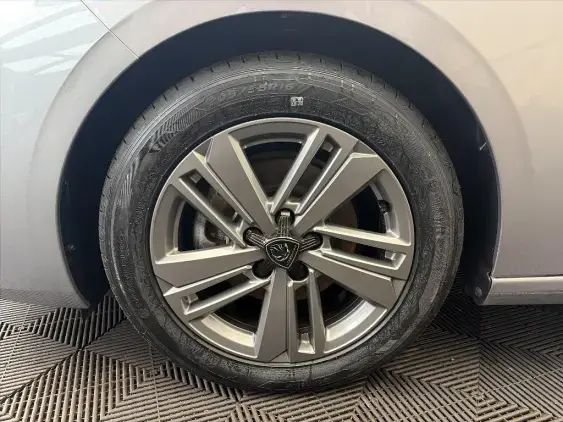 PEUGEOT 308 III - voiture d'occasion - Photo 21