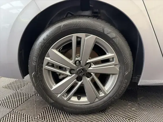 PEUGEOT 308 III - voiture d'occasion - Photo 23