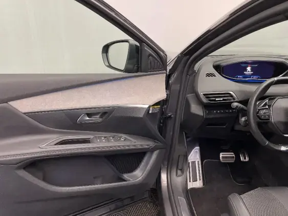 PEUGEOT 3008 II - voiture d'occasion - Photo 19