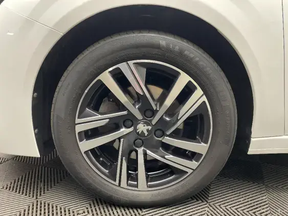 PEUGEOT 208 BUSINESS R II - voiture d'occasion - Photo 22