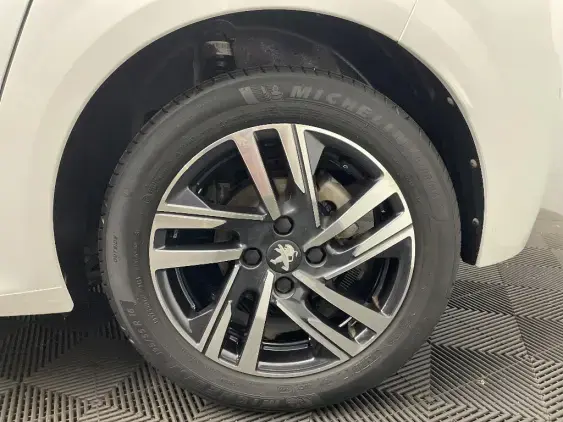 PEUGEOT 208 BUSINESS R II - voiture d'occasion - Photo 23