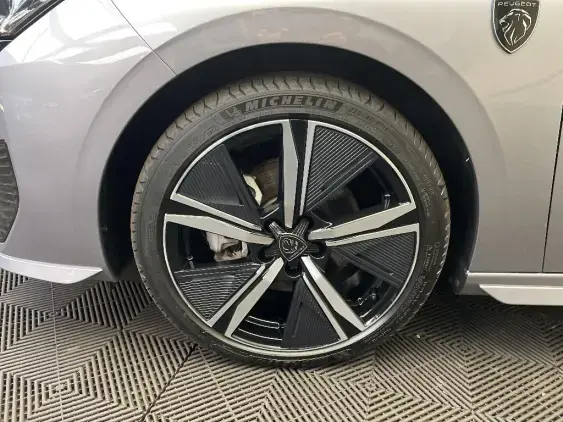 PEUGEOT 308 III - voiture d'occasion - Photo 22