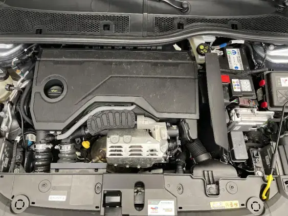 PEUGEOT 208 II - voiture d'occasion - Photo 21