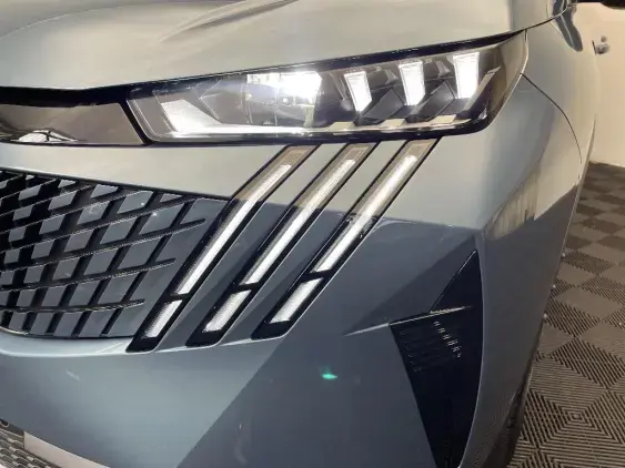 PEUGEOT 3008 III - voiture d'occasion - Photo 22