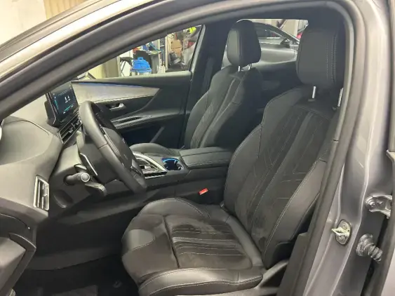 PEUGEOT 3008 II - voiture d'occasion - Photo 17