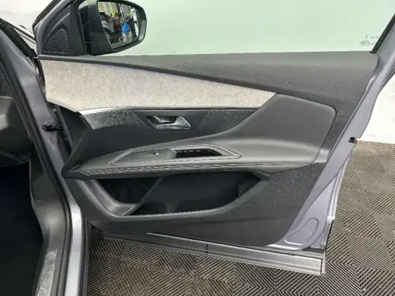 PEUGEOT 3008 II - voiture d'occasion - Photo 19