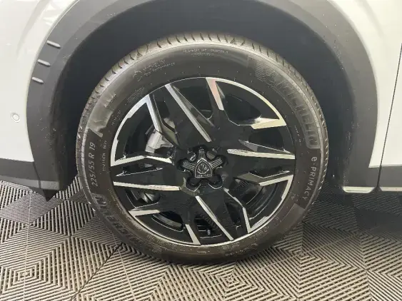 PEUGEOT 3008 III - voiture d'occasion - Photo 23