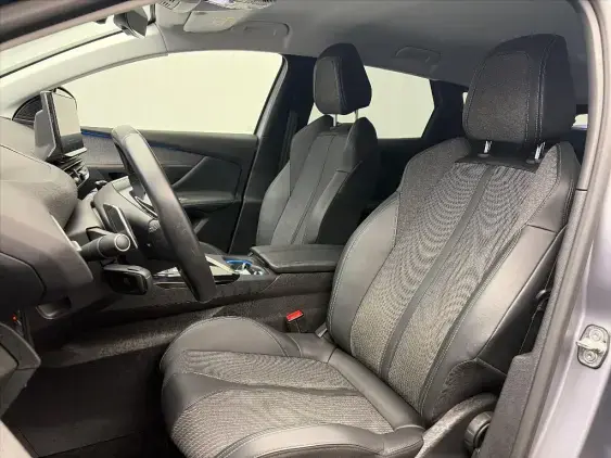 PEUGEOT 3008 II - voiture d'occasion - Photo 17