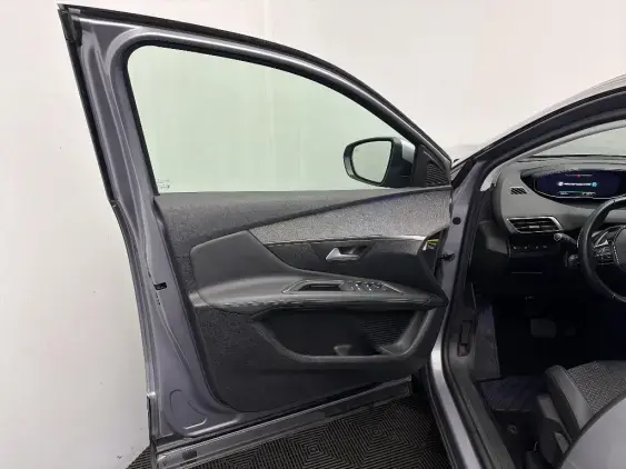 PEUGEOT 3008 II - voiture d'occasion - Photo 18