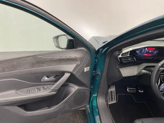 PEUGEOT 308 III - voiture d'occasion - Photo 18