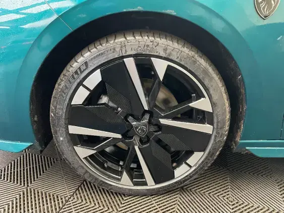 PEUGEOT 308 III - voiture d'occasion - Photo 22