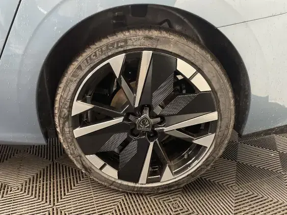 PEUGEOT 308 III - voiture d'occasion - Photo 24