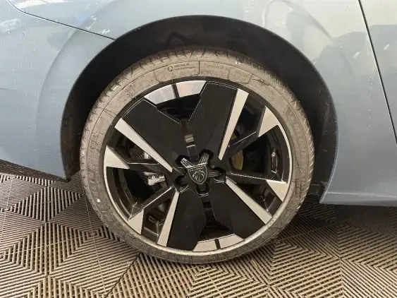 PEUGEOT 308 III - voiture d'occasion - Photo 25