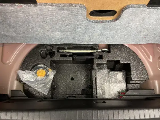 PEUGEOT 208 ELECTRIQUE II - voiture d'occasion - Photo 17