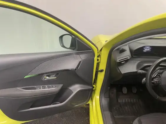 PEUGEOT 208 II - voiture d'occasion - Photo 19