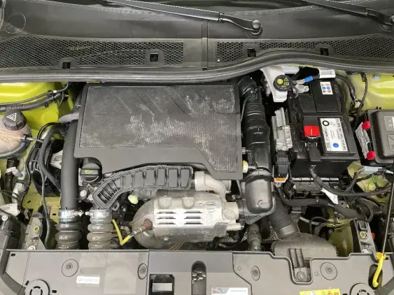 PEUGEOT 208 II - voiture d'occasion - Photo 21