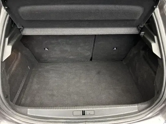 PEUGEOT 208 BUSINESS R II - voiture d'occasion - Photo 16