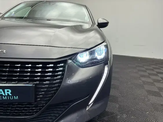 PEUGEOT 208 BUSINESS R II - voiture d'occasion - Photo 21