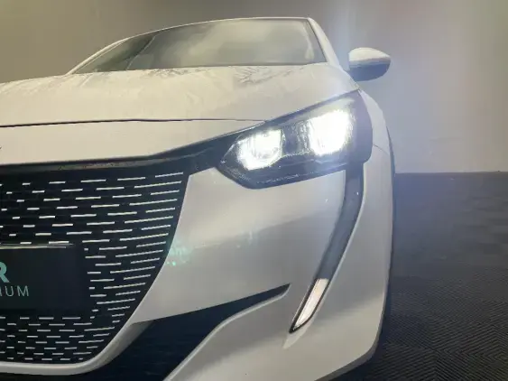 PEUGEOT 208 ELECTRIQUE II - voiture d'occasion - Photo 20