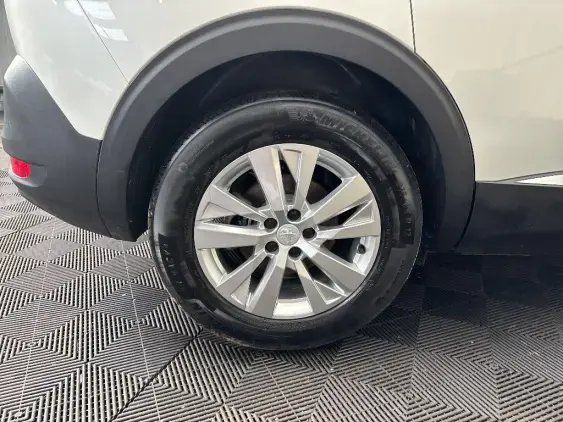 PEUGEOT 5008 II - voiture d'occasion - Photo 24