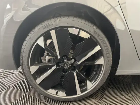 PEUGEOT 308 SW III - voiture d'occasion - Photo 24