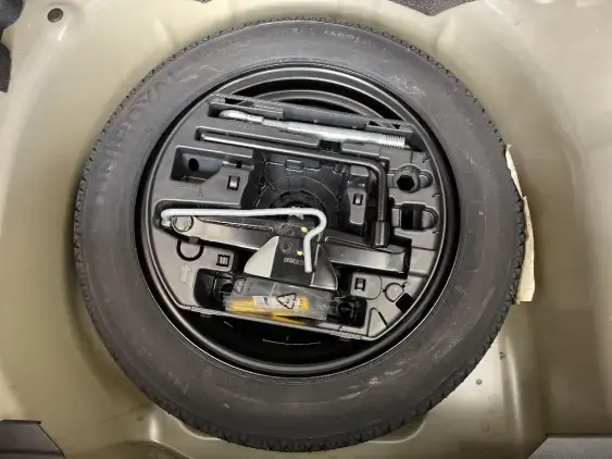 PEUGEOT 208 BUSINESS R II - voiture d'occasion - Photo 17