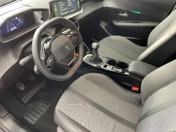 PEUGEOT 208 BUSINESS R II - voiture d'occasion - Photo 18