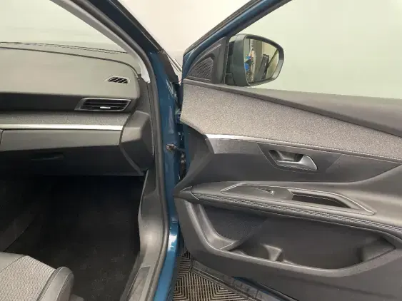 PEUGEOT 3008 II - voiture d'occasion - Photo 20