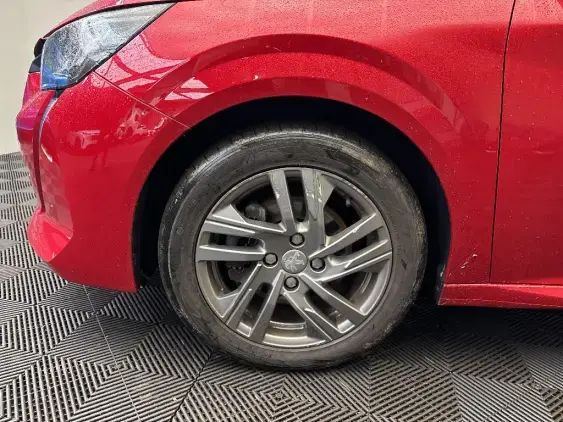 PEUGEOT 208 BUSINESS R II - voiture d'occasion - Photo 22