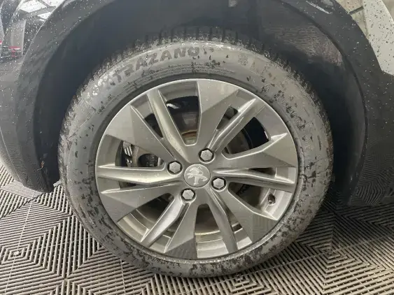 PEUGEOT 208 ELECTRIQUE II - voiture d'occasion - Photo 25